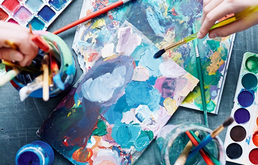 Малювання для дорослих: користь творчості для настрою і розвитку